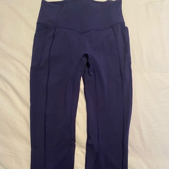 Lululemon all the right places crop - Picture 5 of 6